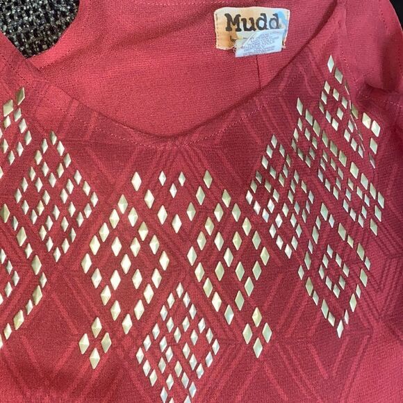 ✨HP✨Embellished self-lined sheer cami✨ - Picture 4 of 4